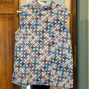 BRAND NEW, NEVER WORN Chase Lands End blouse. Size 6 PETITE